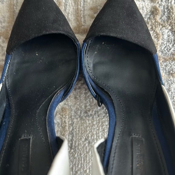 Beautiful ZARA TriColor (White, Black and Blue) Pointed Toe Heels in Size 36/ 6 - Picture 6 of 10